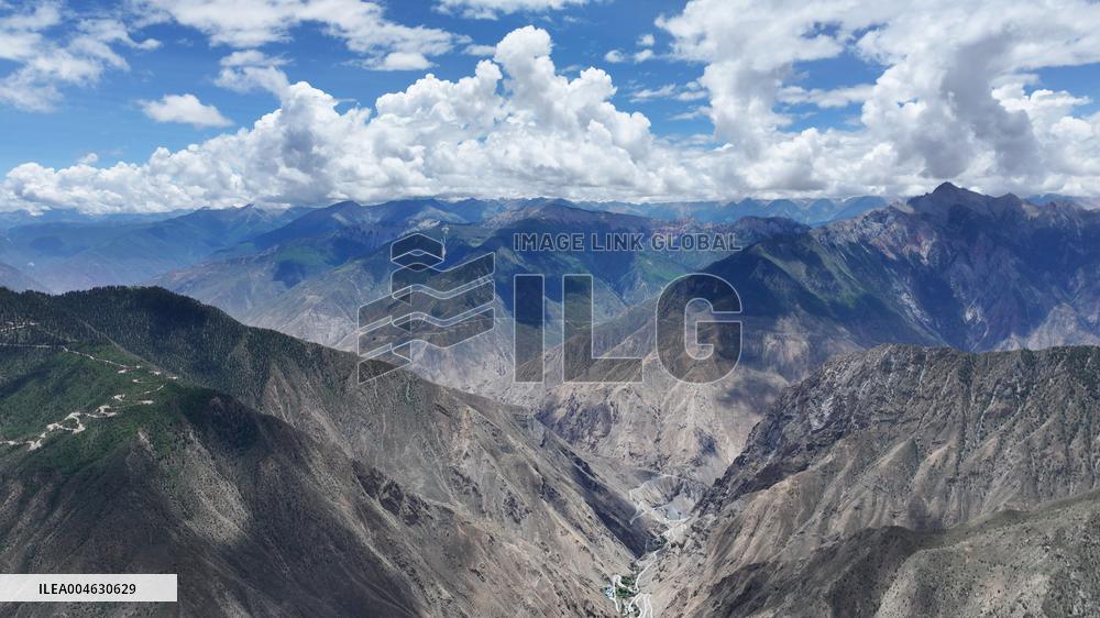 Winding Road in Tibet