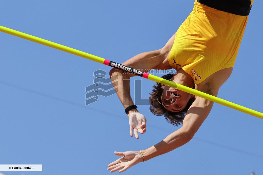 Duplantis Set a New Pole Vault World - Budapest
