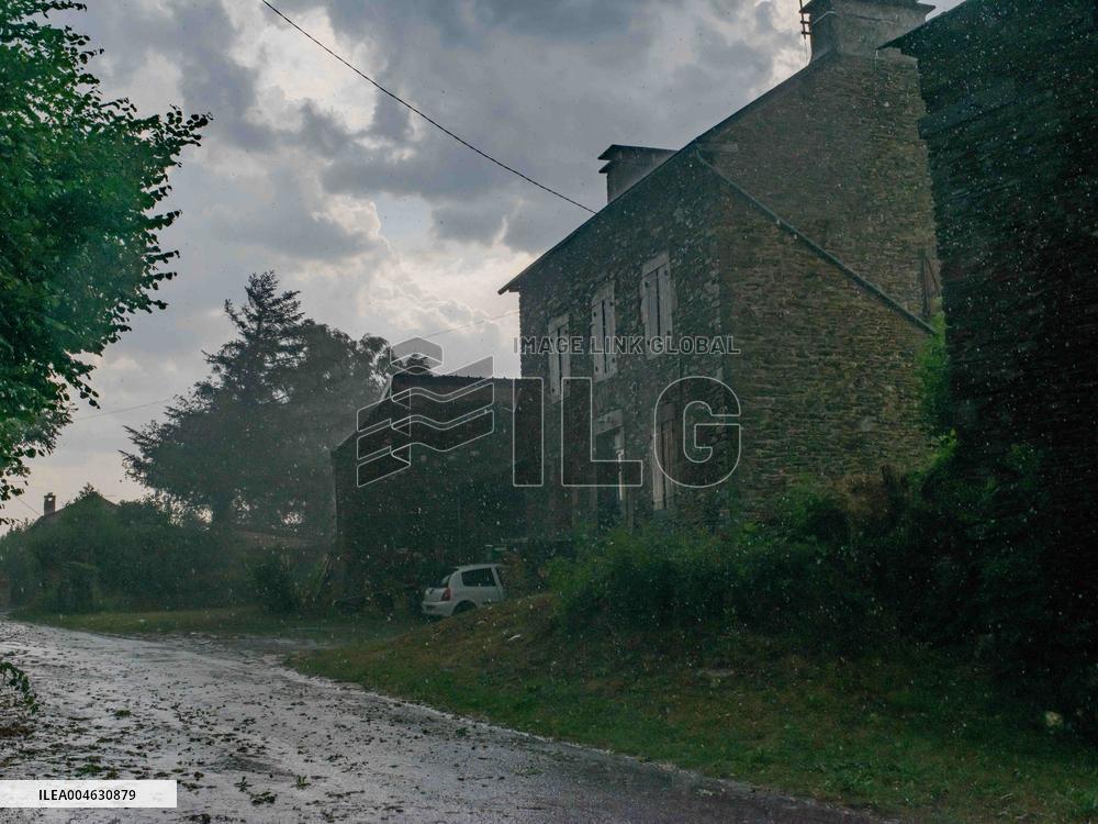Storm and Hail in Aveyron - France