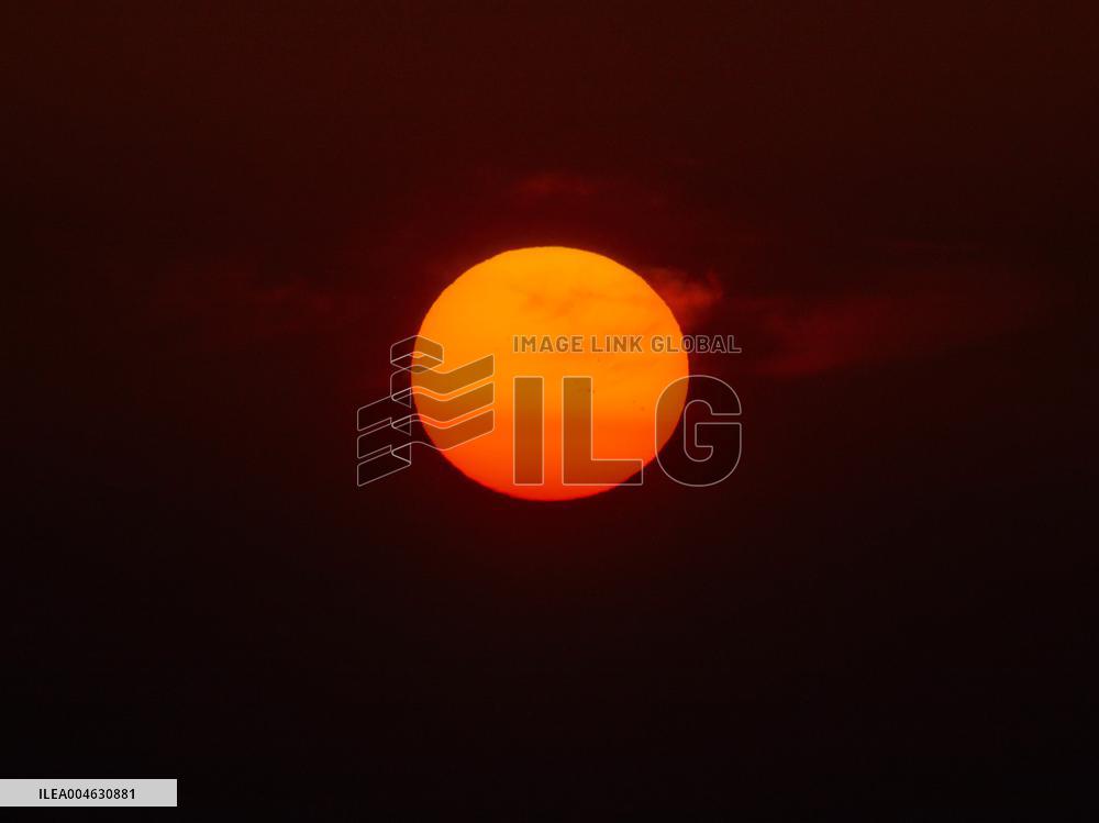 Illustration - Sun - France