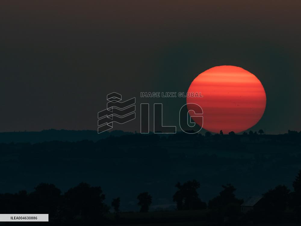 Illustration - Sun - France