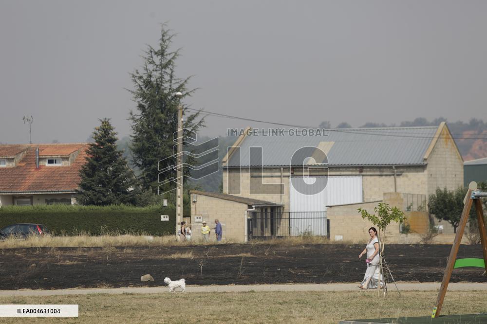 One Dead and More than 5,000 People Evacuated as Fires Ravage Leon - Spain