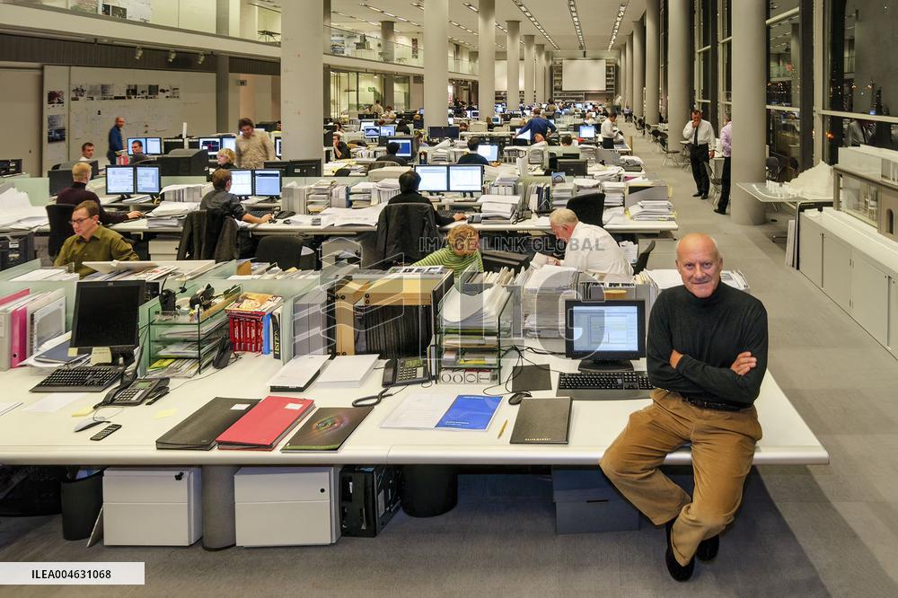 File - Norman Foster