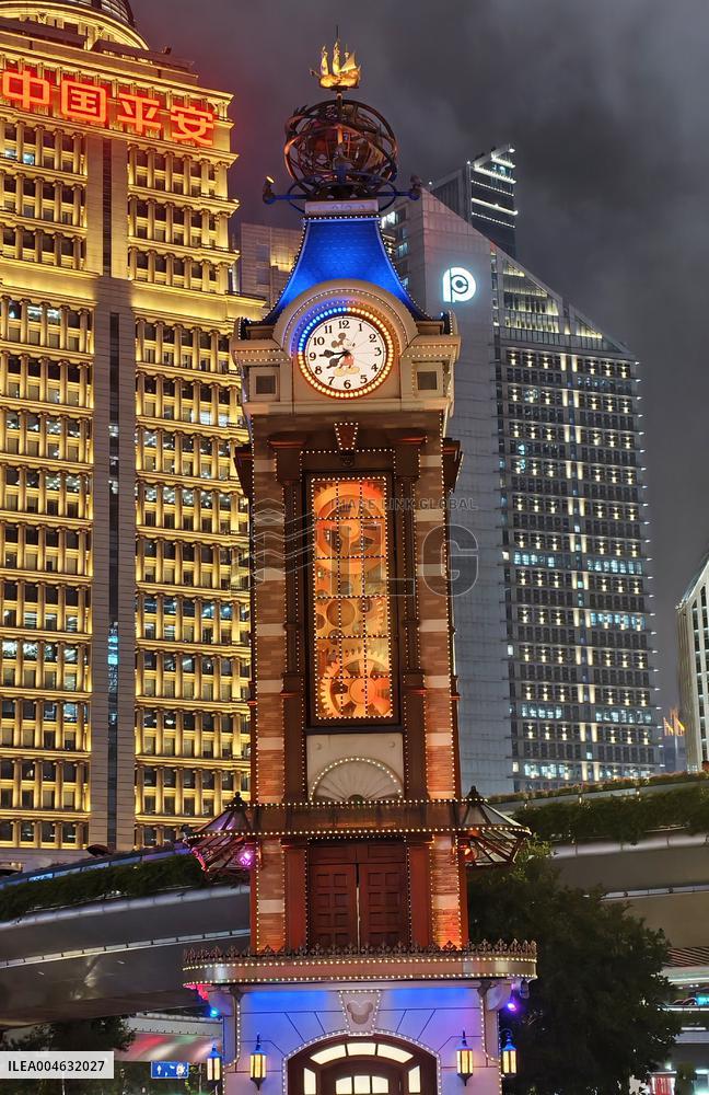 World's Largest Disney Store 10th Anniversary