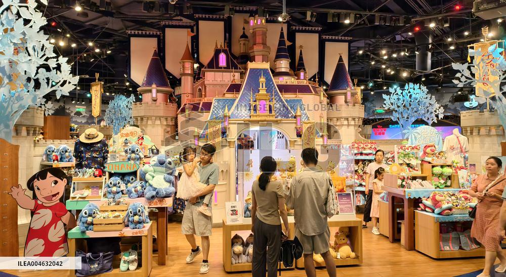 World's Largest Disney Store 10th Anniversary