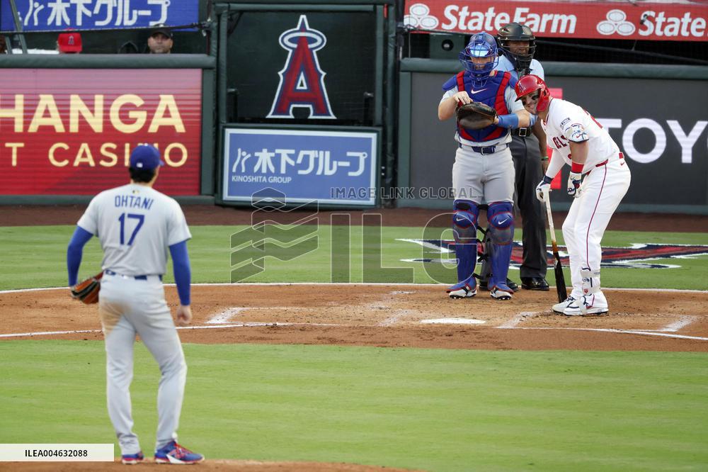 Baseball: Dodgers vs. Angels