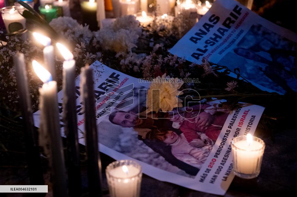 Vigil To Demand Justice For Palestinian journalists Killed In Gaza - Mexico