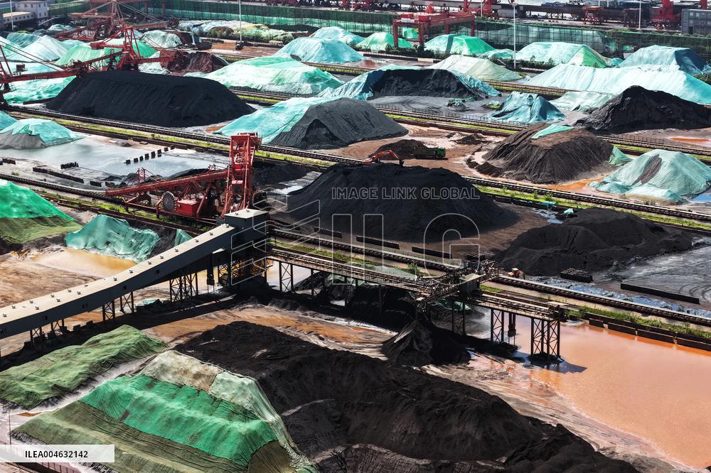 Yangtze River Freight Terminal Coal Transportation
