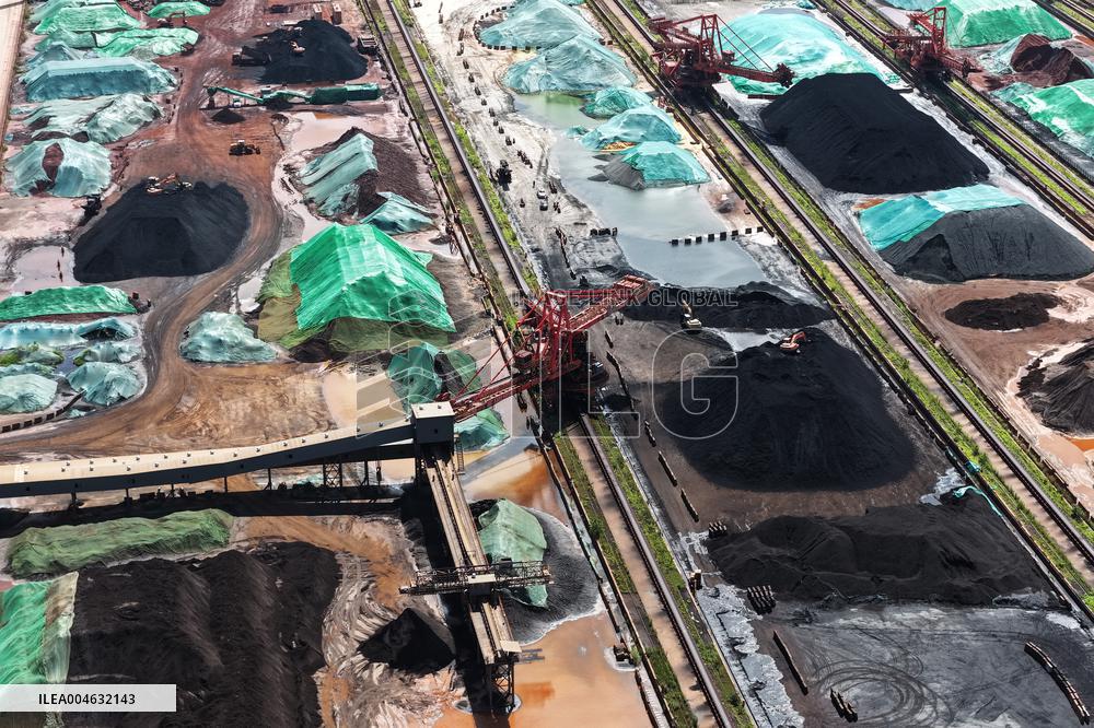 Yangtze River Freight Terminal Coal Transportation