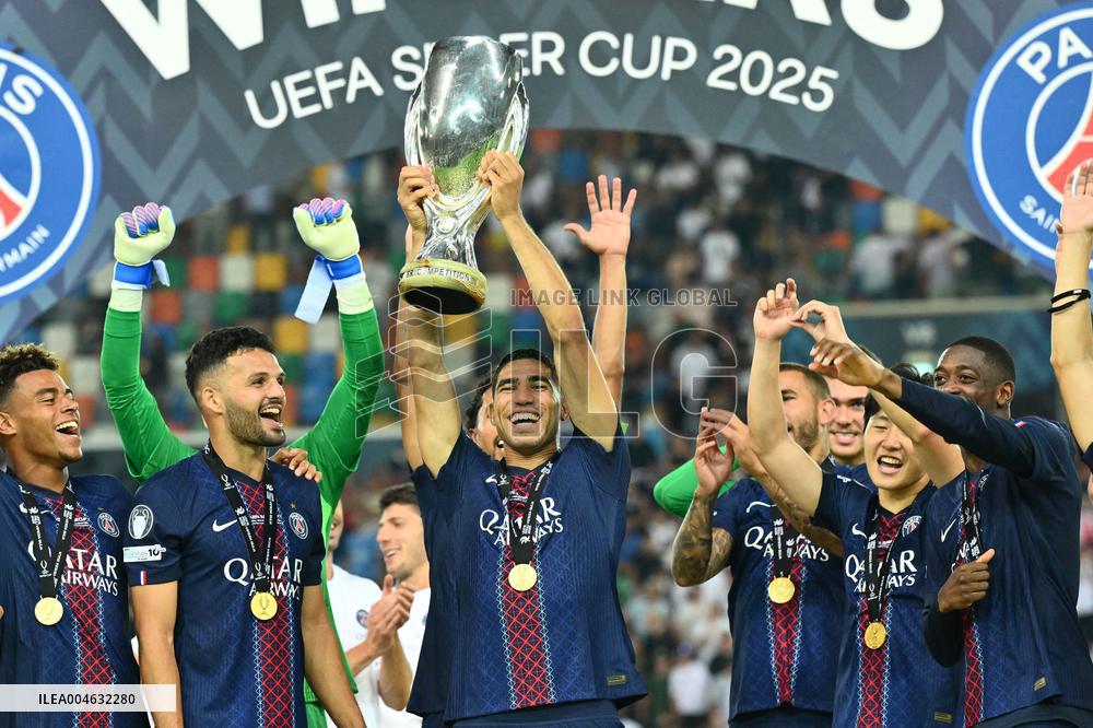 PSG Wins UEFA Supercup - Italy