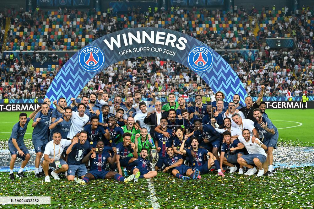 PSG Wins UEFA Supercup - Italy