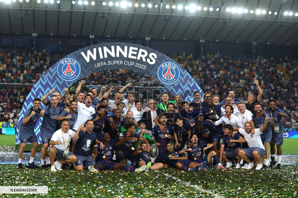 PSG Wins UEFA Supercup - Italy