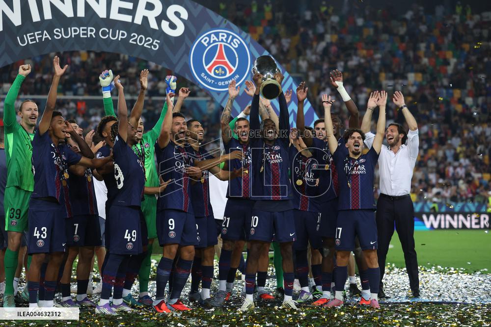 PSG Wins UEFA Supercup - Italy