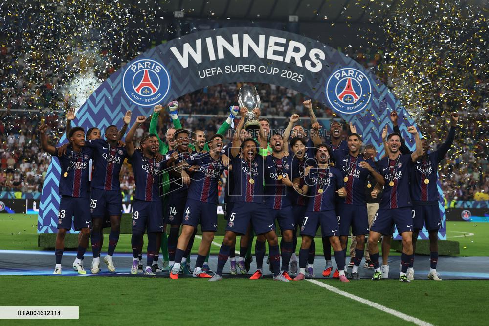 PSG Wins UEFA Supercup - Italy
