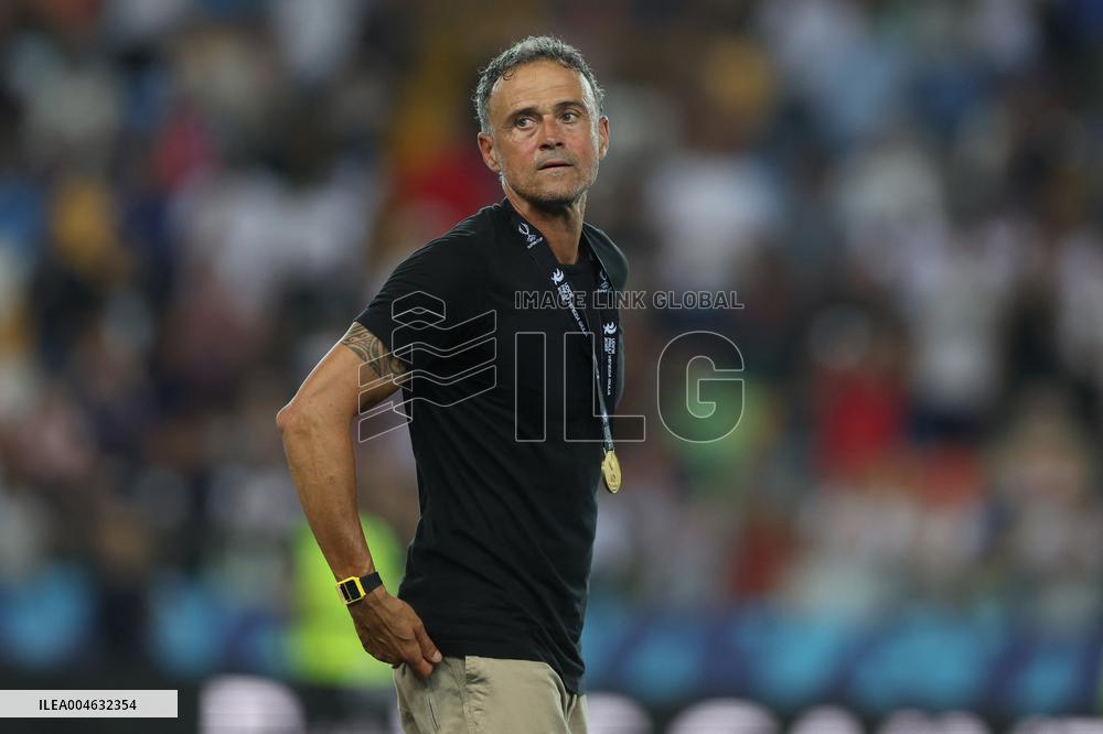 PSG Wins UEFA Supercup - Italy