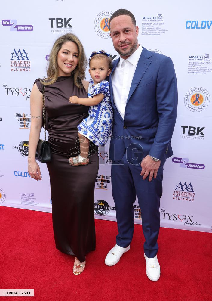 The We2Matter '100 Women Matter Gala' - LA