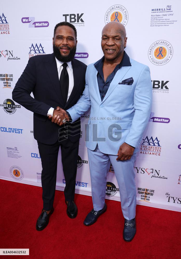 The We2Matter '100 Women Matter Gala' - LA