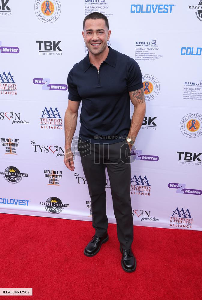 The We2Matter '100 Women Matter Gala' - LA