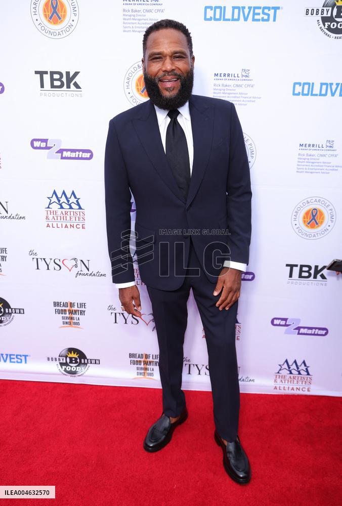 The We2Matter '100 Women Matter Gala' - LA