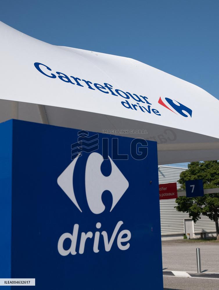 Illustration - Shop and Logo - Shopping Center - Rambouillet