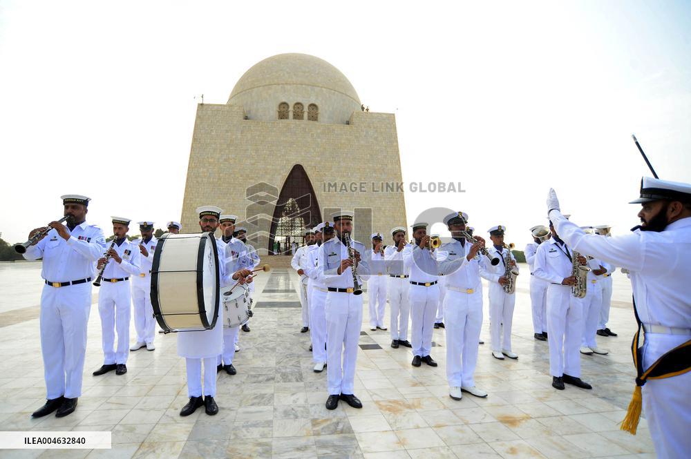 Karachi Celebrates Pakistan Independence Day - Pakistan