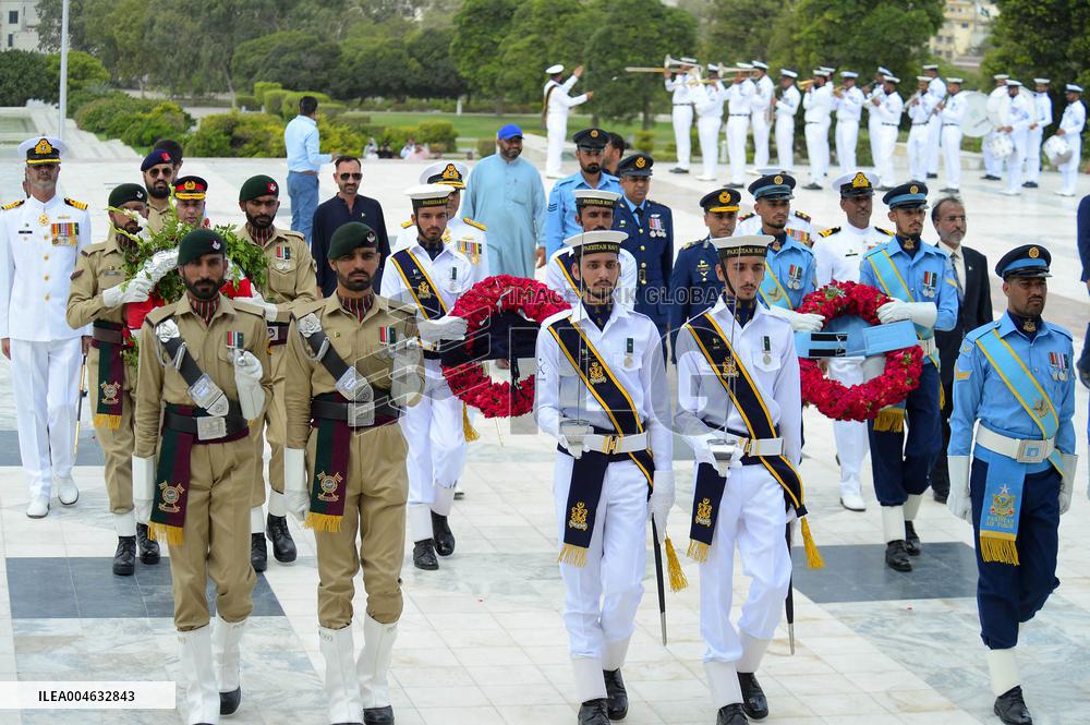 Karachi Celebrates Pakistan Independence Day - Pakistan