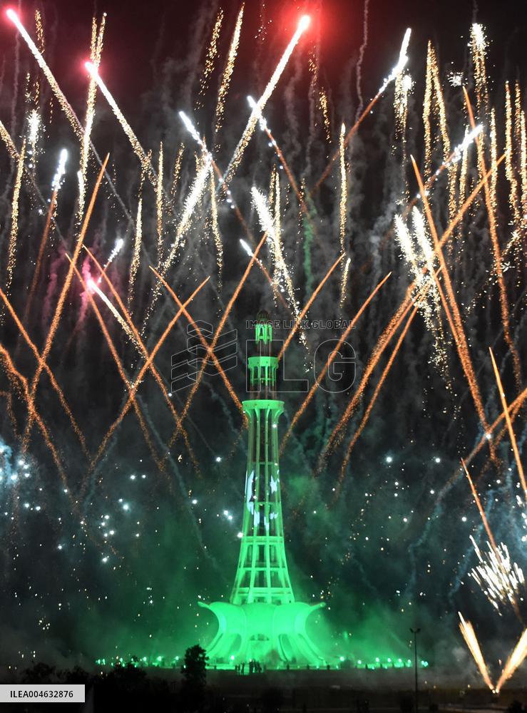 Lahore Celebrates Independence Day with Fireworks - Pakistan