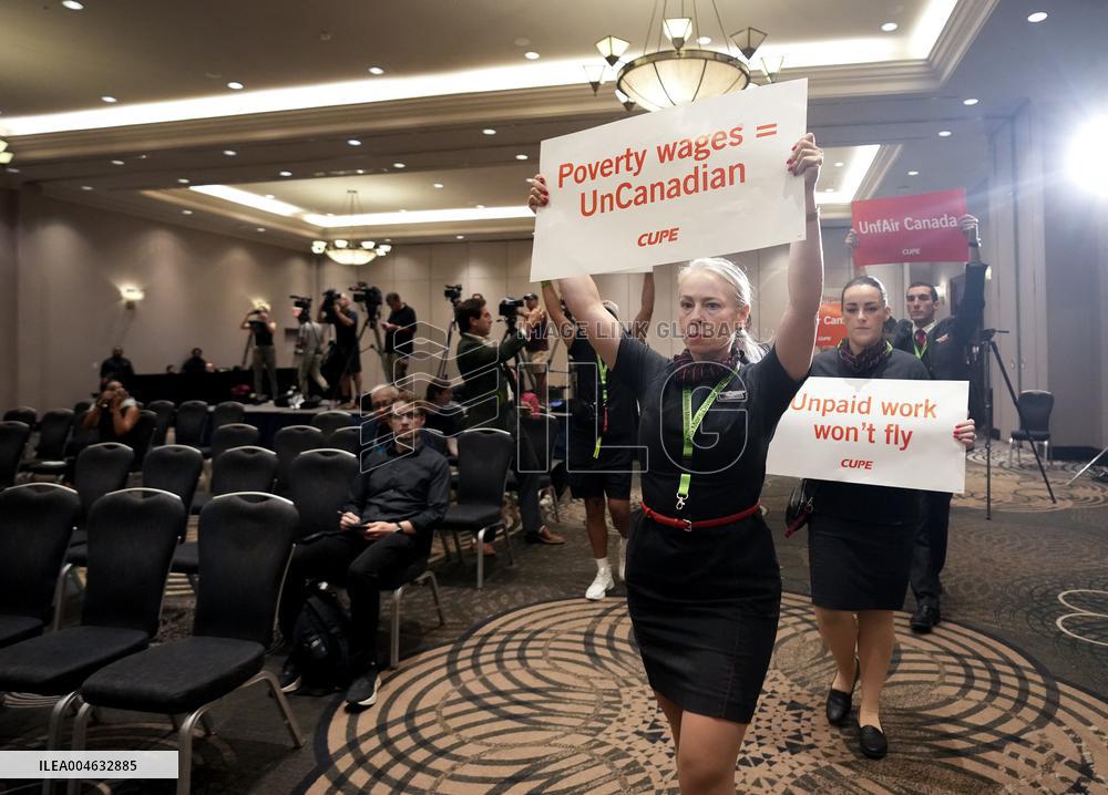 Air Canada Flight Attendants Disrupt Press Conference Amid Strike Threat - Toronto