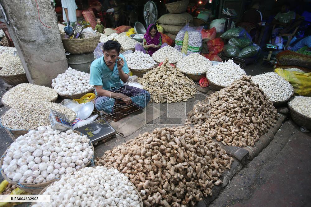 Dhaka's Karwan Bazar - Bangladesh