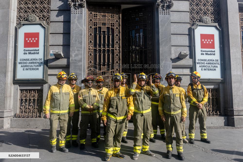 Press Conference by Madrid Forest Firefighters Council - Spain
