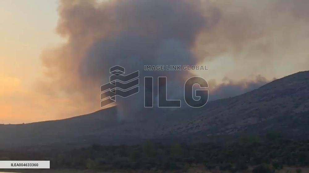 Spain: Lightning-Sparked Wildfire Rages in Jarilla, Extremadura 3