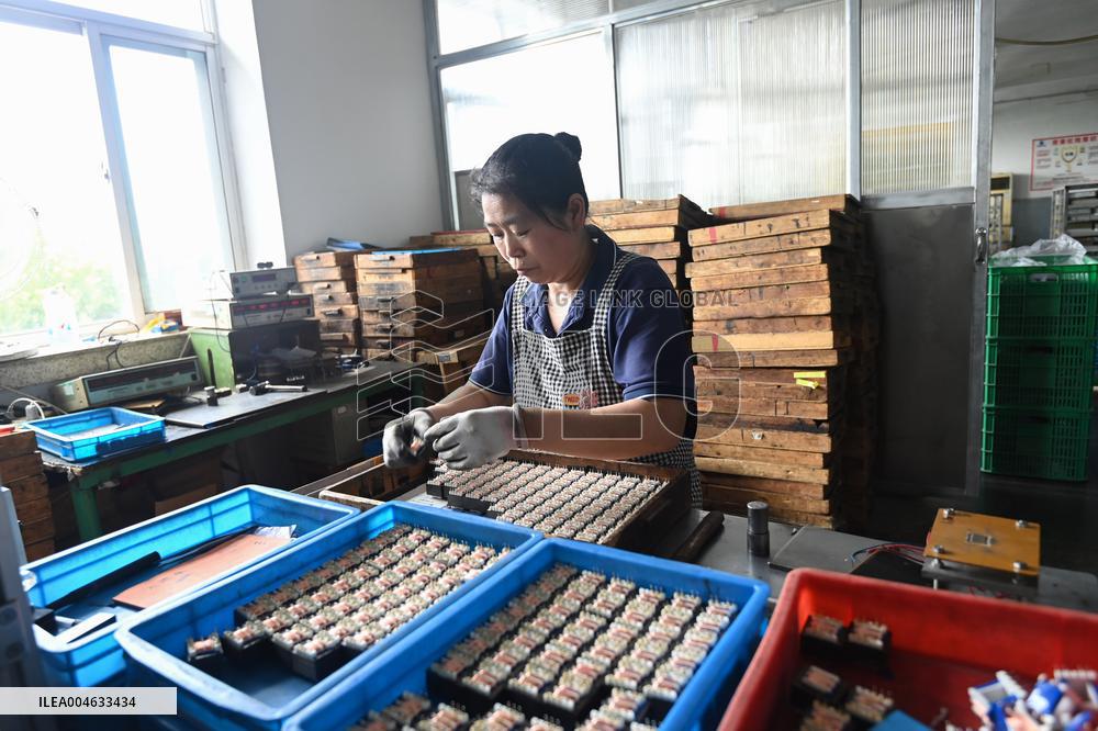 Electronic Component Manufacturing in Qingzhou