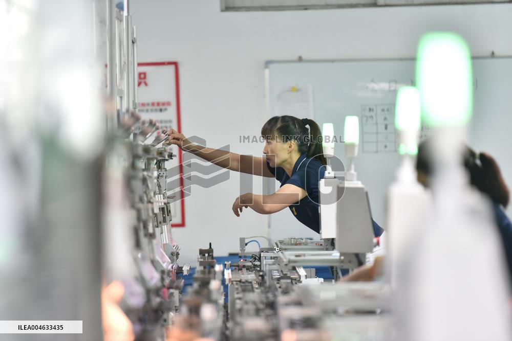 Electronic Component Manufacturing in Qingzhou