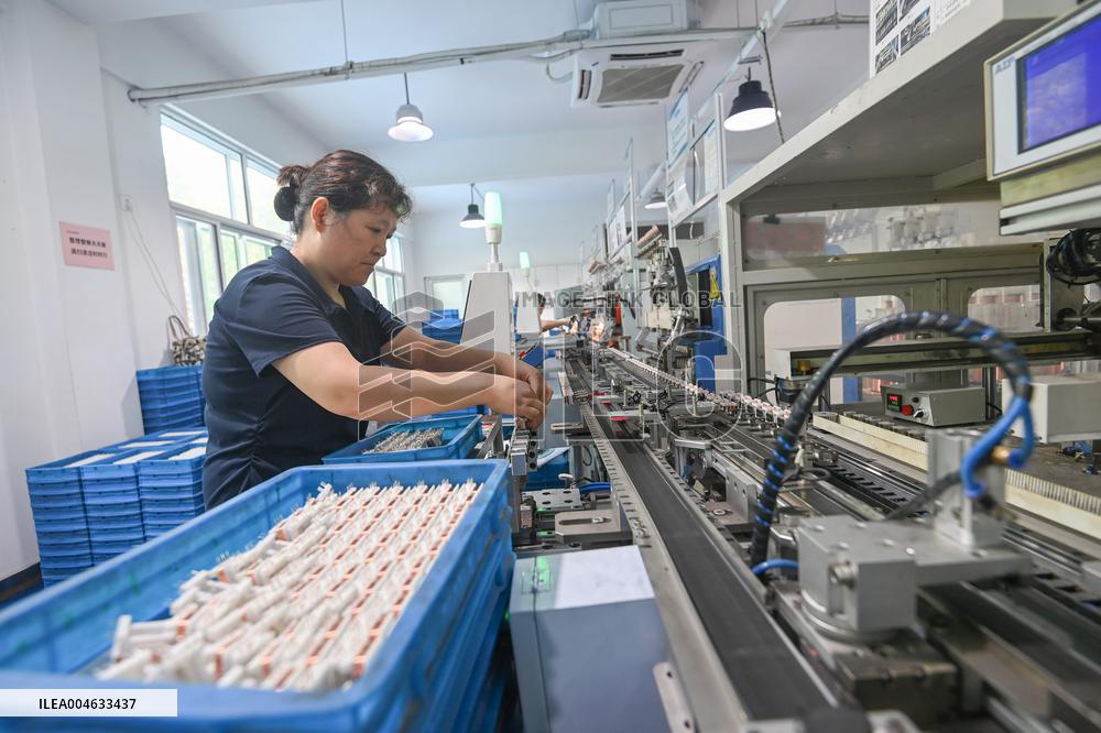 Electronic Component Manufacturing in Qingzhou