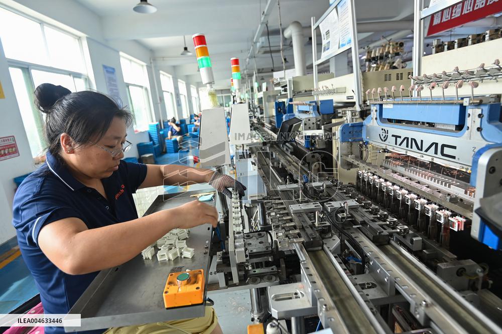 Electronic Component Manufacturing in Qingzhou
