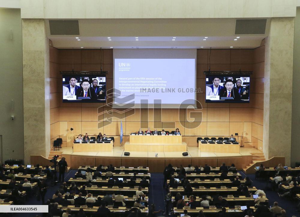 Treaty on plastic pollution