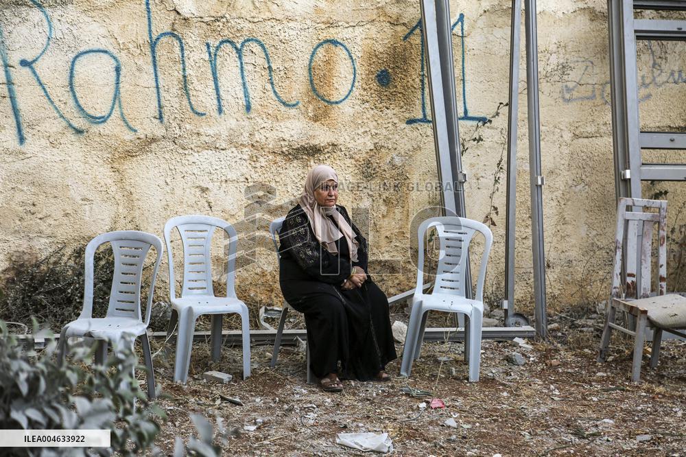 Israeli Forces Demolish Hebron Home - Palestine