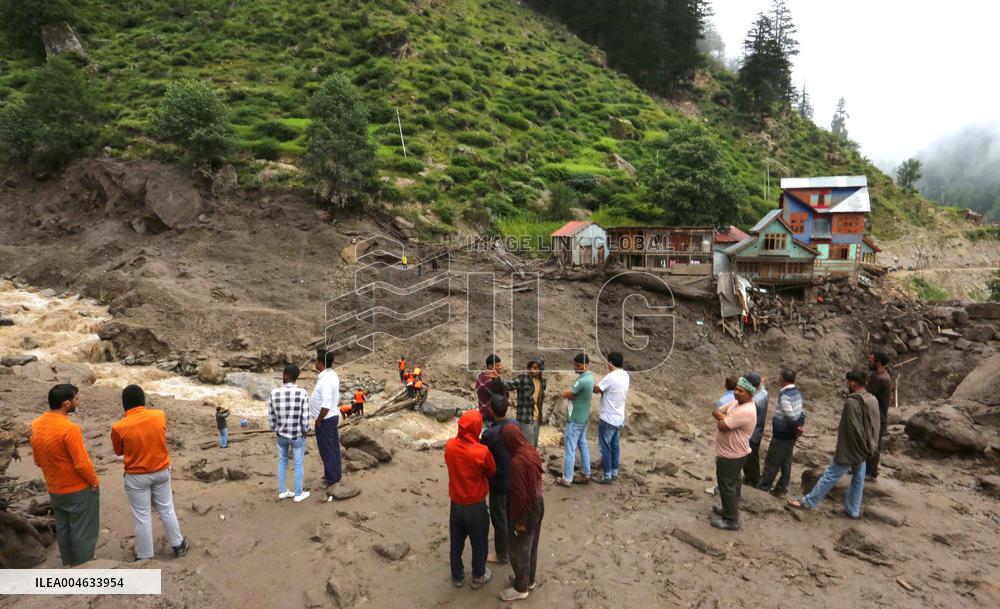 Cloudburst In J&K'S Kishtwar 55 Dead - India