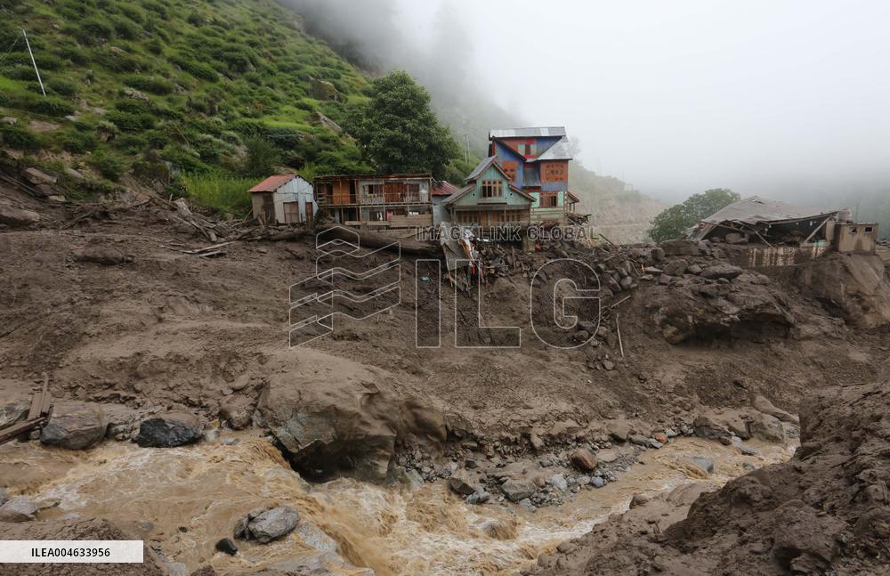 Cloudburst In J&K'S Kishtwar 55 Dead - India