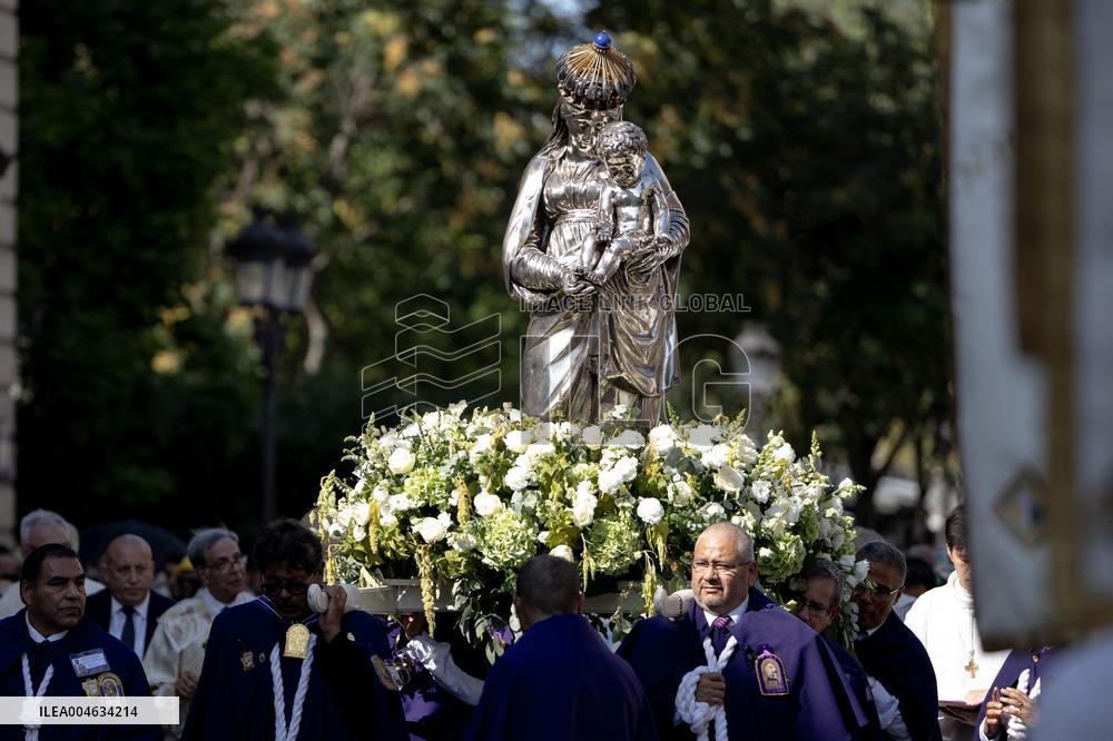 Assumption procession at Notre-Dame de Paris Cathedral - Paris AJ