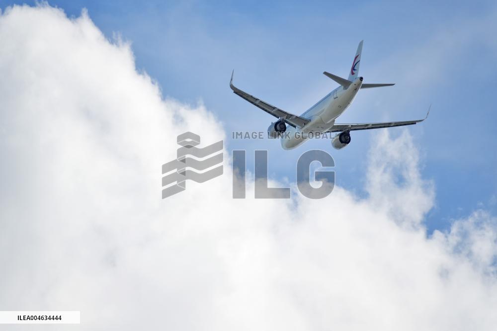 China Civil Aviation Industry