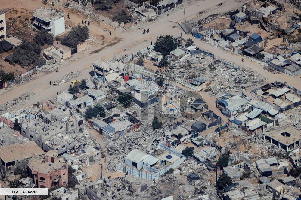 Jordanian Airdrop Aid in Gaza - Gaza