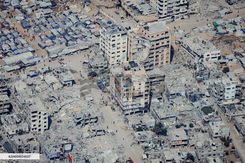 Jordanian Airdrop Aid in Gaza - Gaza