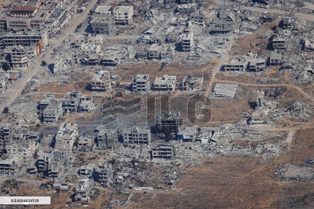Jordanian Airdrop Aid in Gaza - Gaza