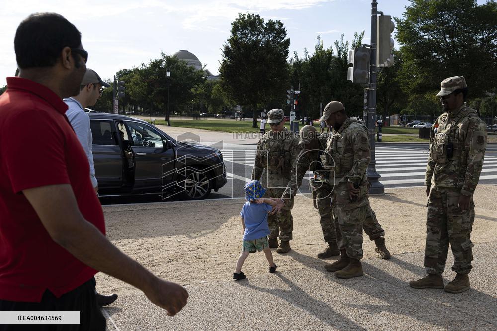 Federal Law Enforcement Presence Increases in DC to Curb Crime - Washington