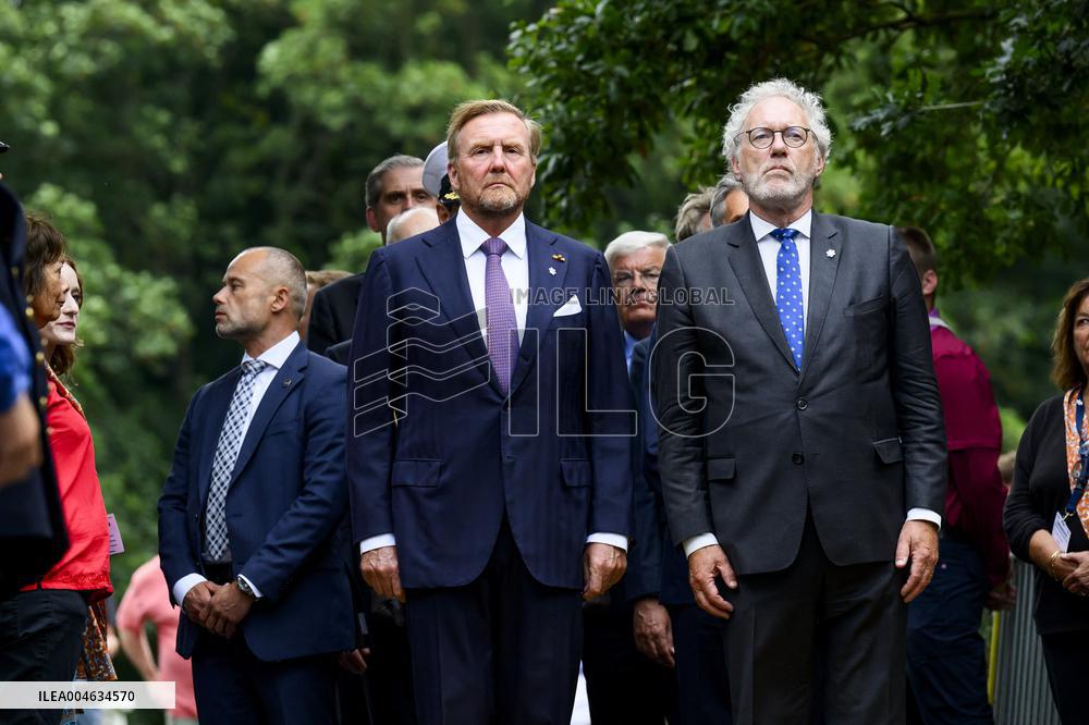 King Willem-Alexander and PM Schoof Commemorate 80th Anniversary of WWII End - The Hague
