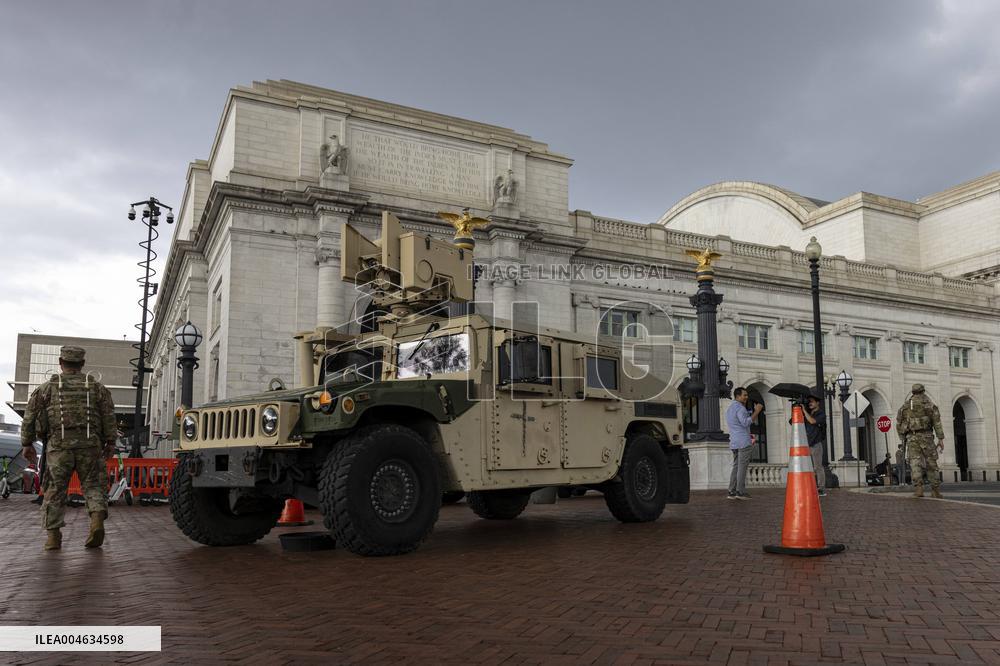 Federal Law Enforcement Presence Increases in DC to Curb Crime - Washington