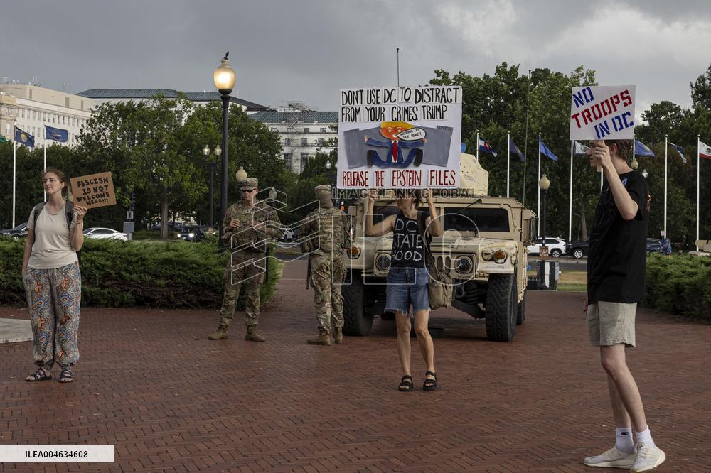 Federal Law Enforcement Presence Increases in DC to Curb Crime - Washington