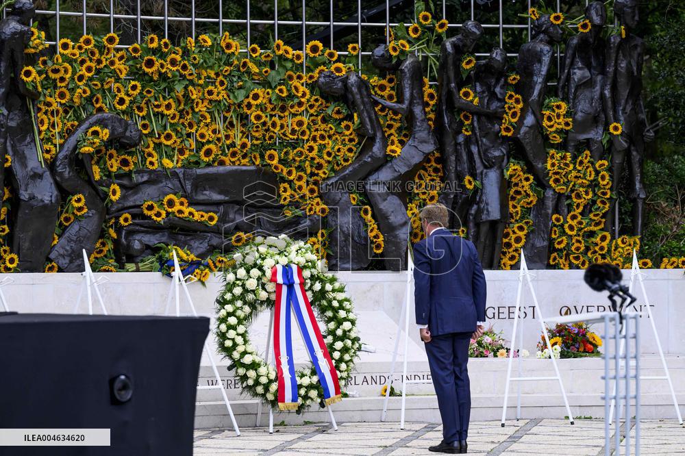 King Willem-Alexander and PM Schoof Commemorate 80th Anniversary of WWII End - The Hague