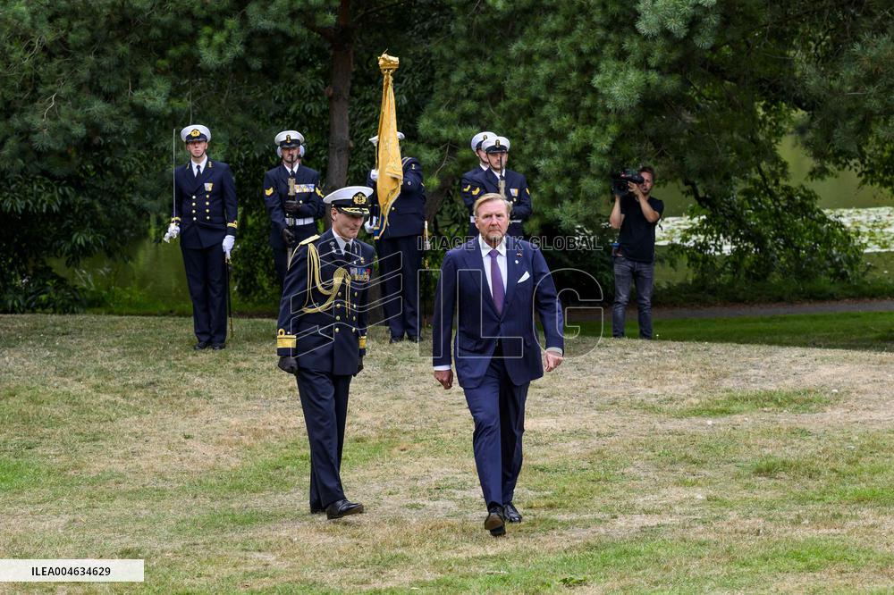 King Willem-Alexander and PM Schoof Commemorate 80th Anniversary of WWII End - The Hague
